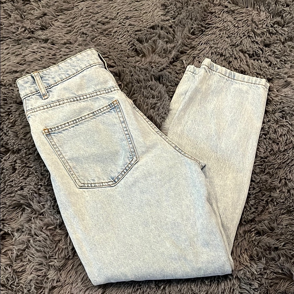 Light Wash Women's Jeans
